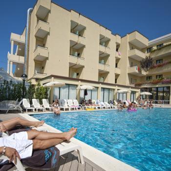 Park Hotel Kursaal Misano Adriatico Esterno foto