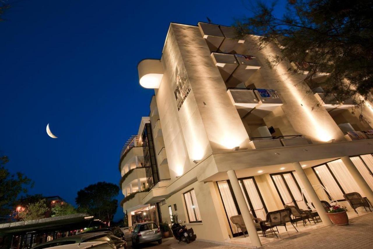 Park Hotel Kursaal Misano Adriatico Esterno foto
