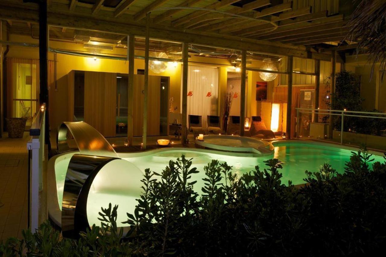 Park Hotel Kursaal Misano Adriatico Esterno foto