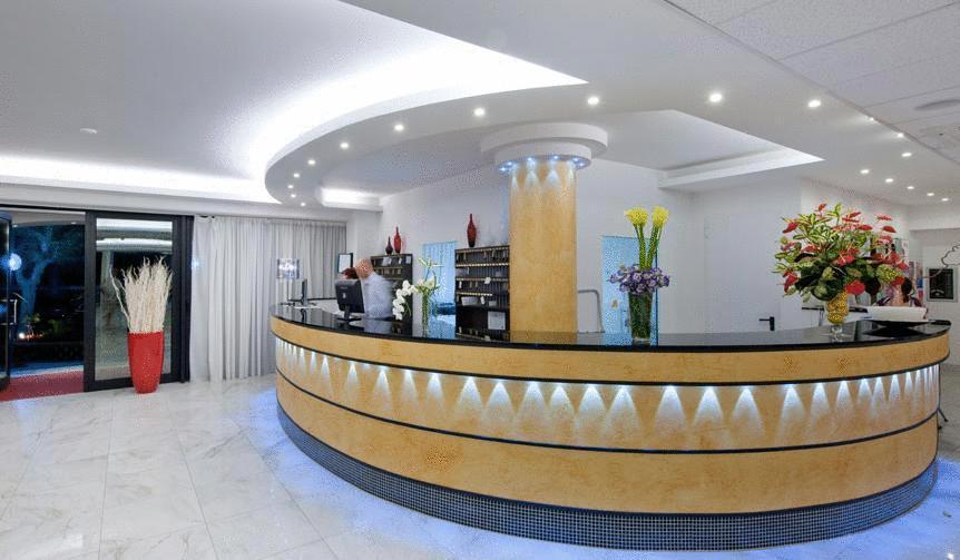 Park Hotel Kursaal Misano Adriatico Esterno foto