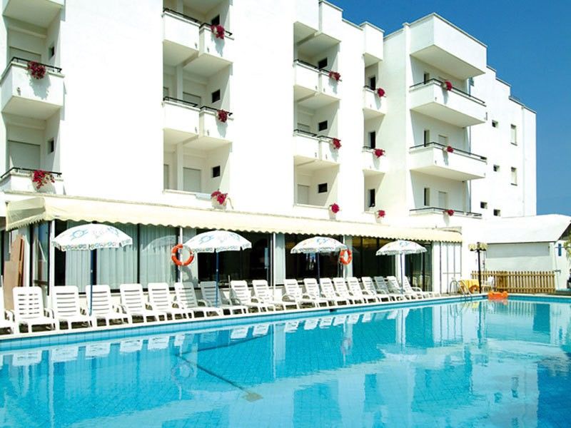 Park Hotel Kursaal Misano Adriatico Esterno foto
