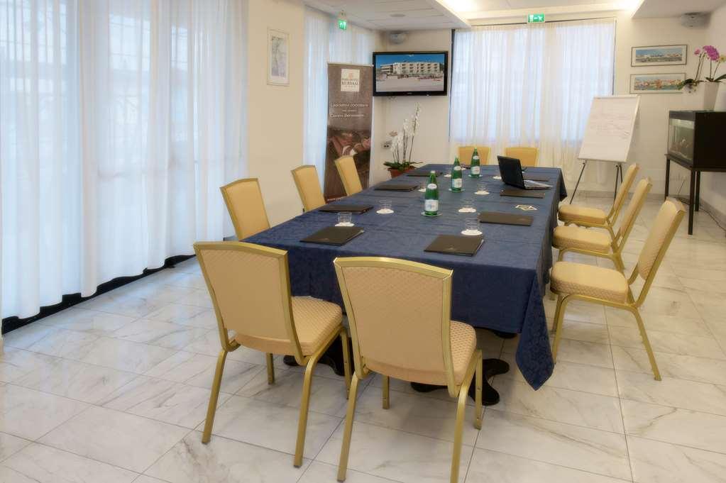Park Hotel Kursaal Misano Adriatico Servizi foto